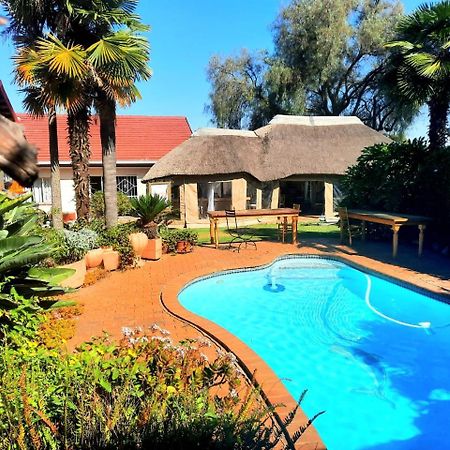 Sun And Stars Hotel Benoni Buitenkant foto