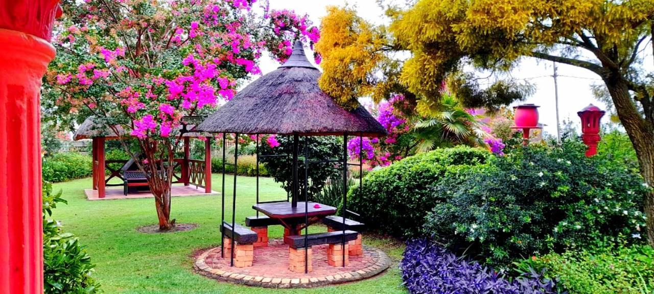 Sun And Stars Hotel Benoni Buitenkant foto